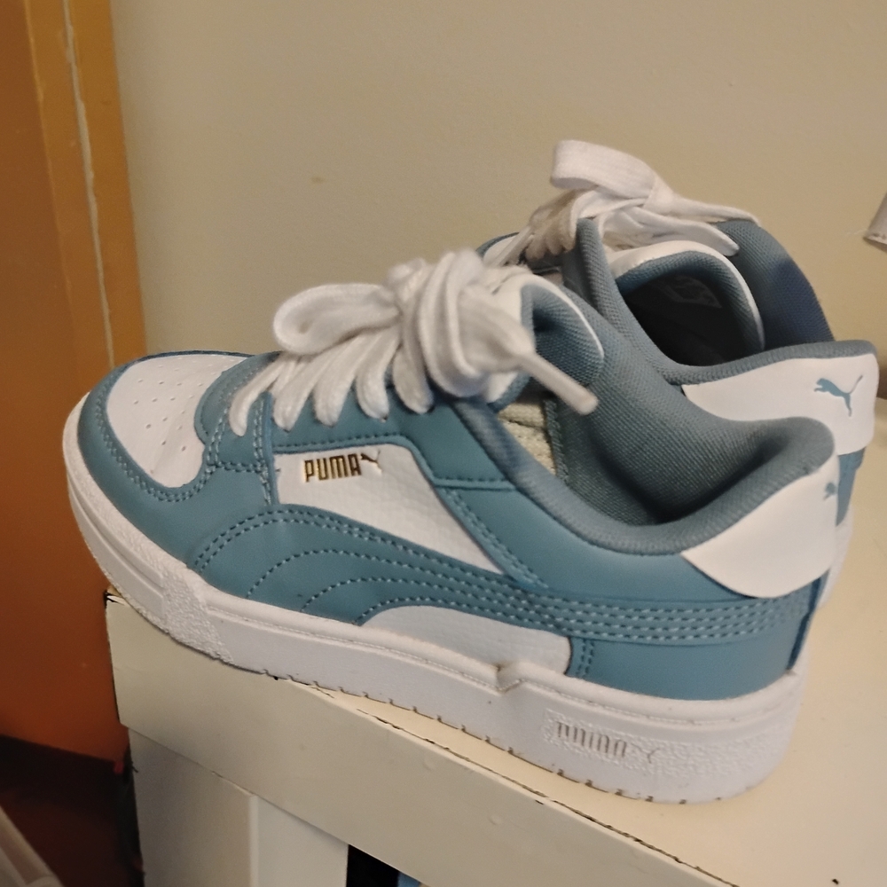 Puma Kids Shoes in Blue and White